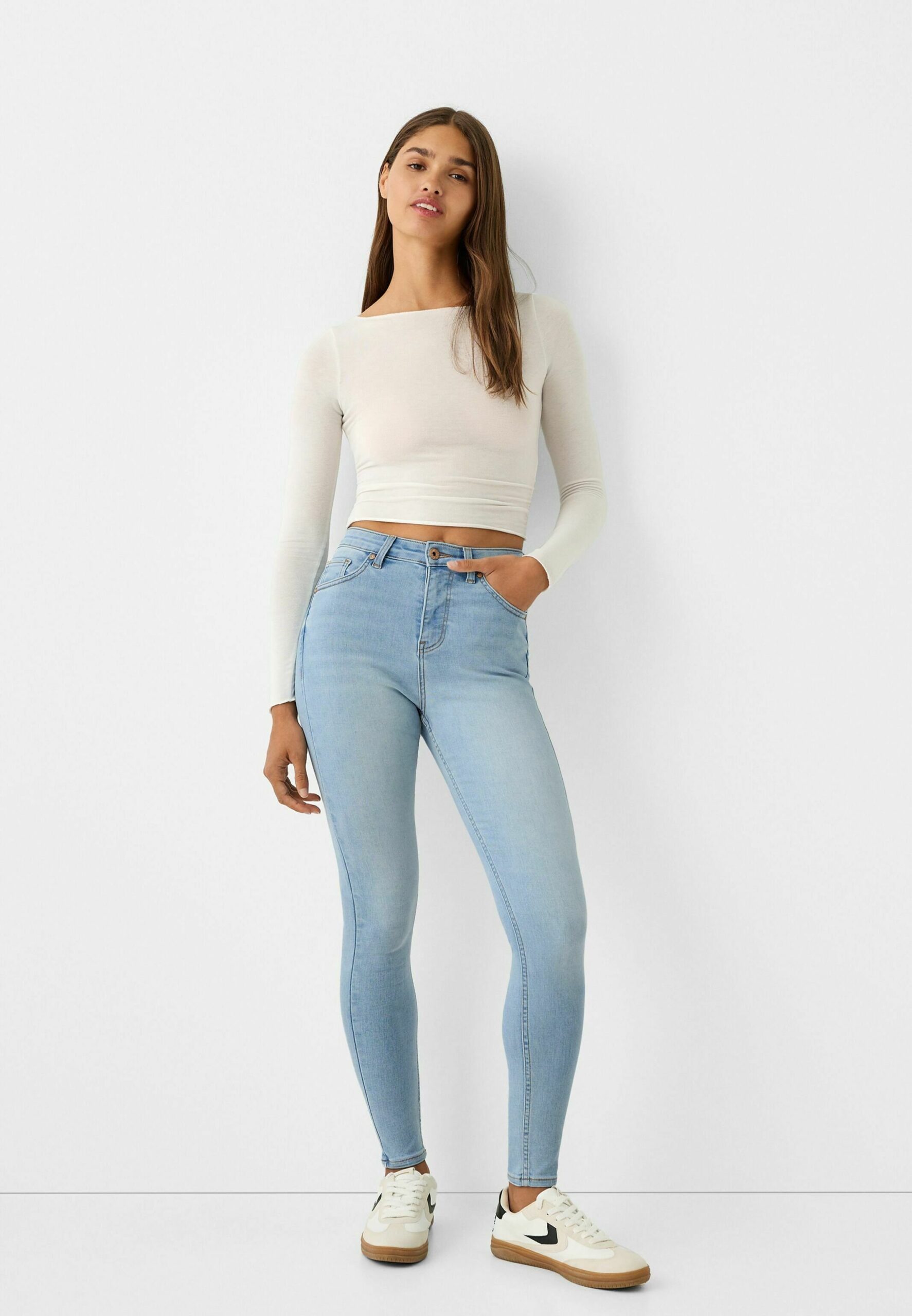 bershka-skinny-jeans-968hcw-1.jpg