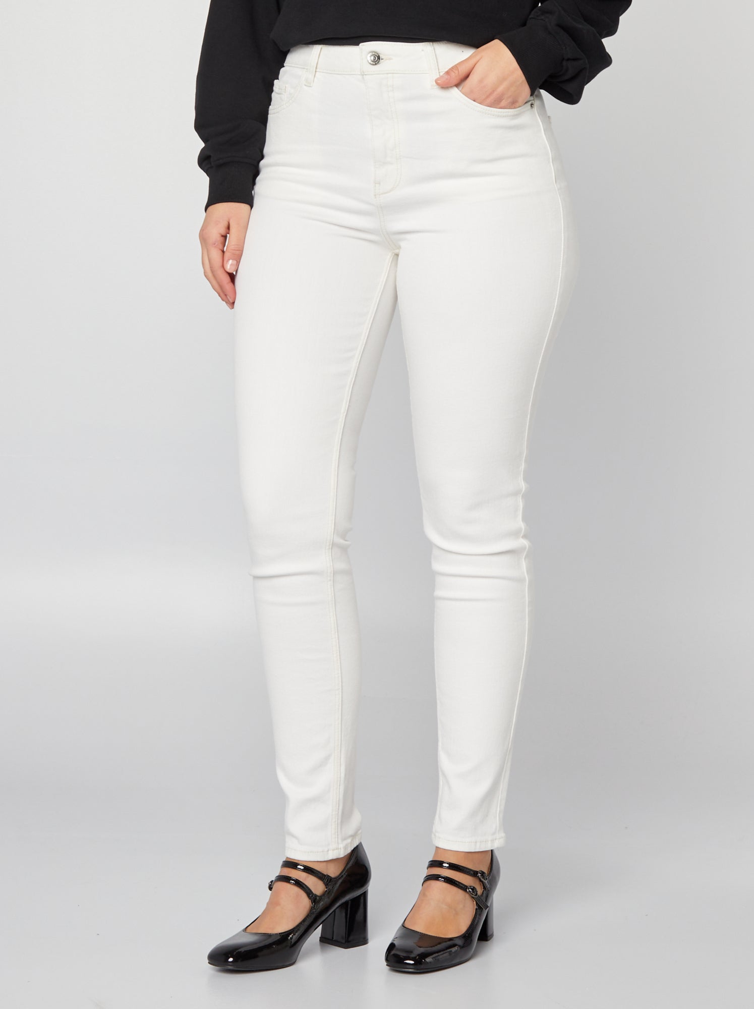 jeans-blancos-mujer-230rje-1.jpg