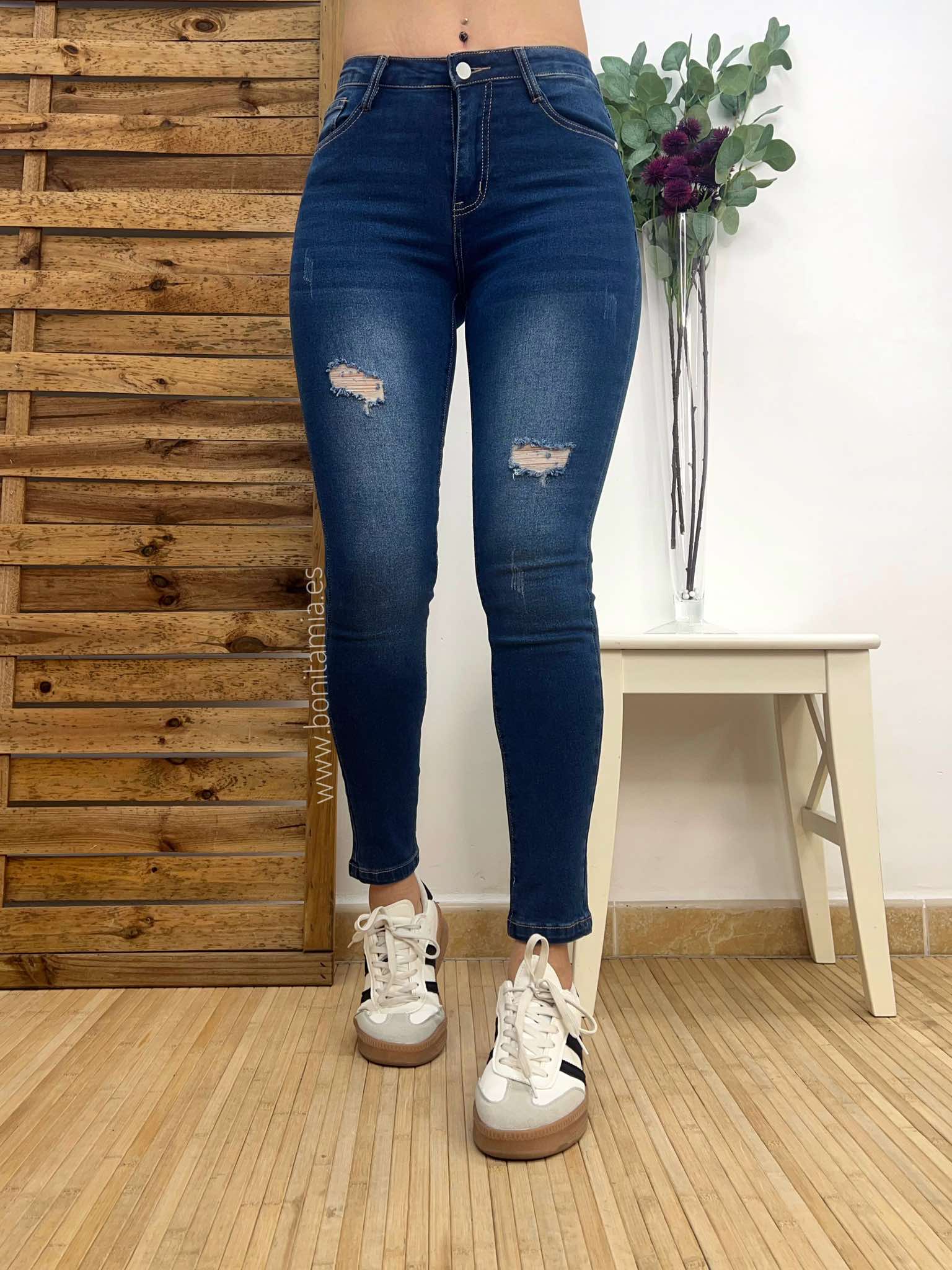 jeans-rotos-161tca-1.jpg