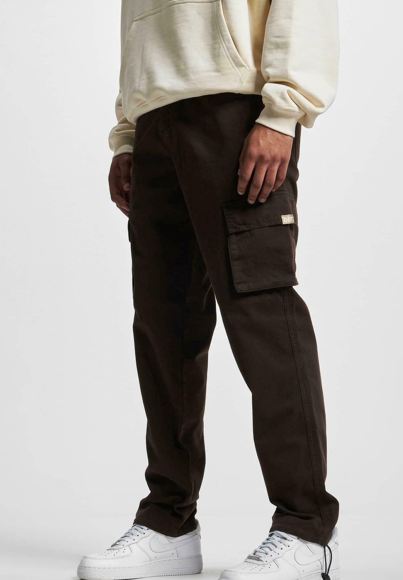 pantalon-cargo-marron-568jsm-1.jpg