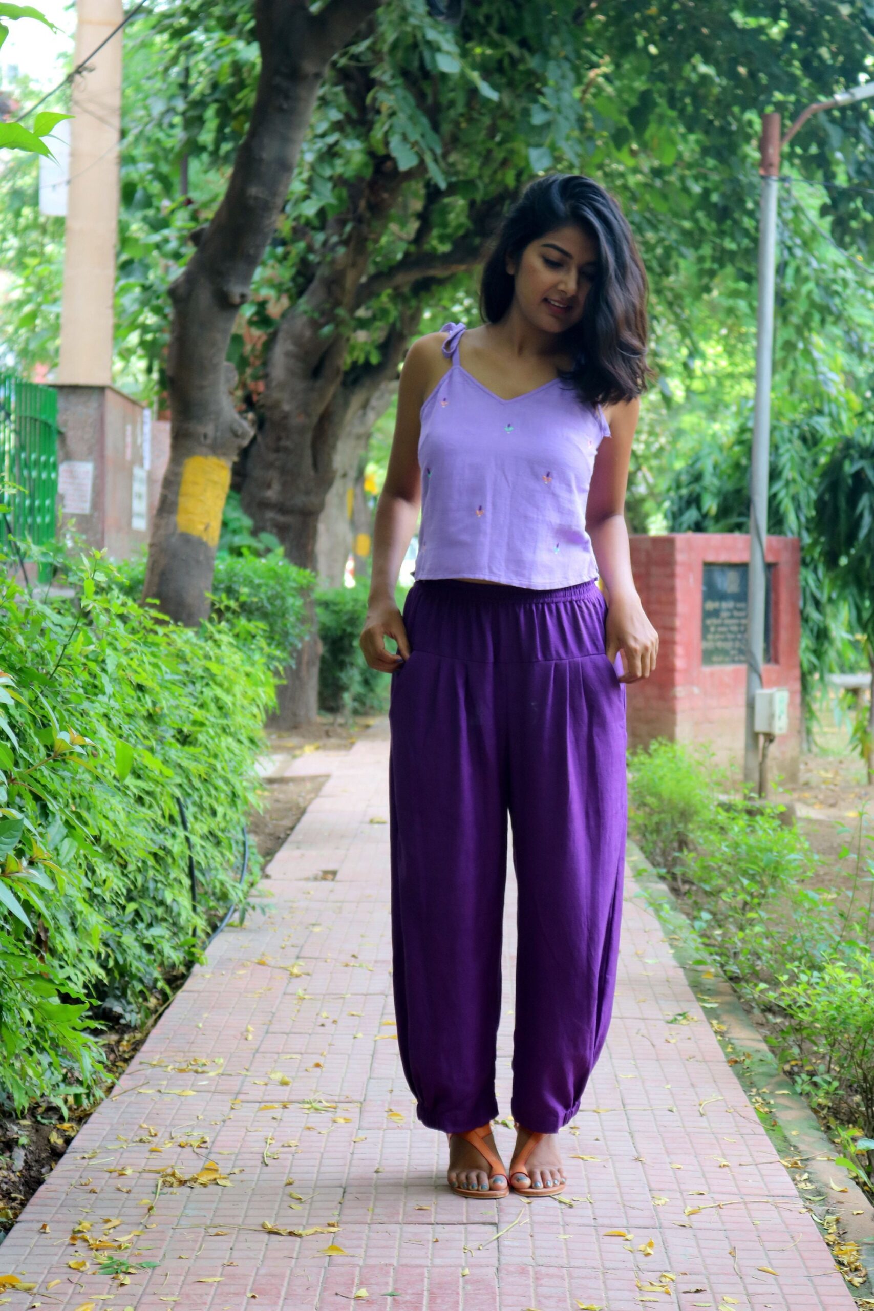 pantalones-purple-377nfn-1.jpg
