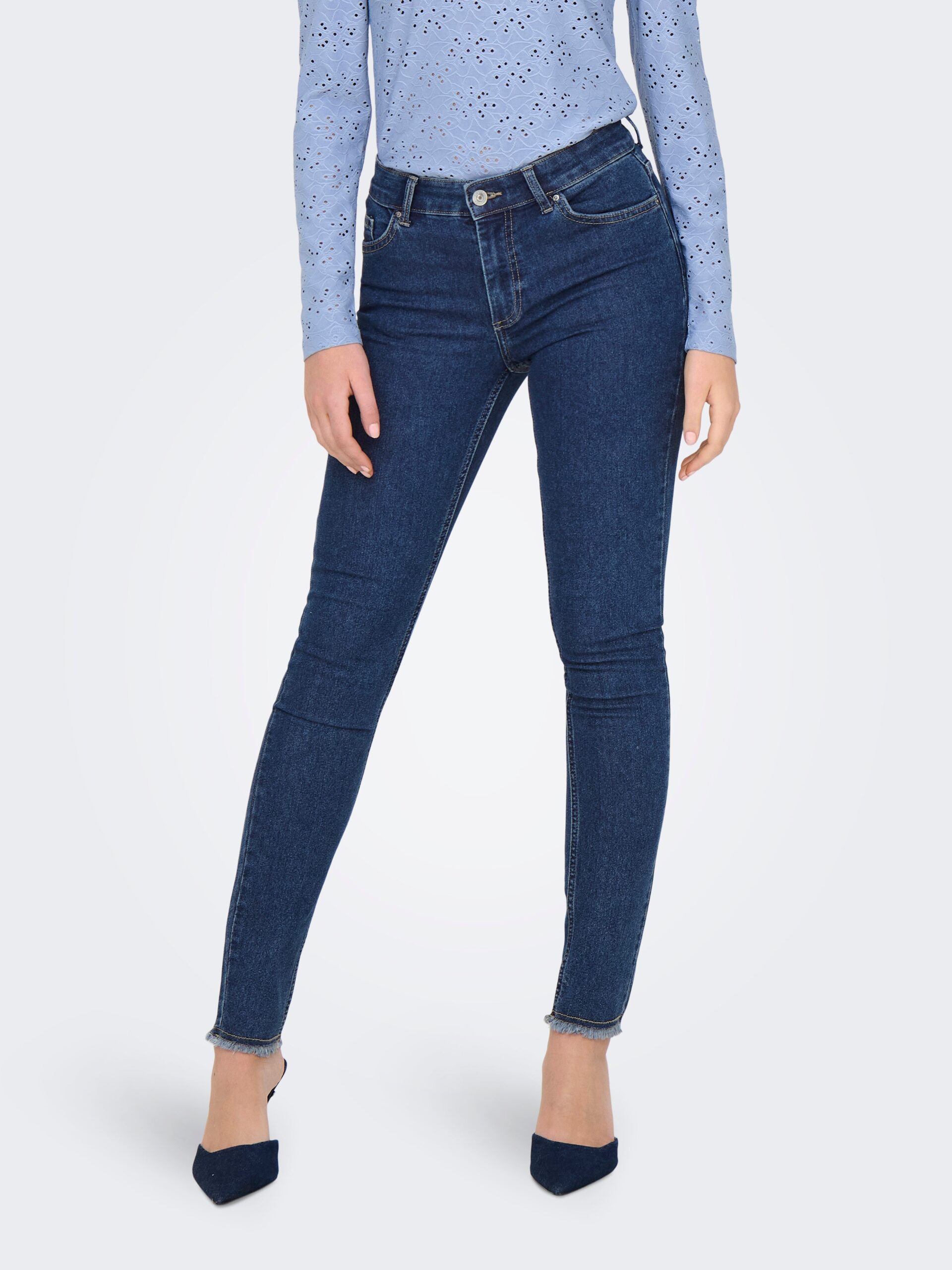 skinny-jeans-mujer-210cyf-1.jpg