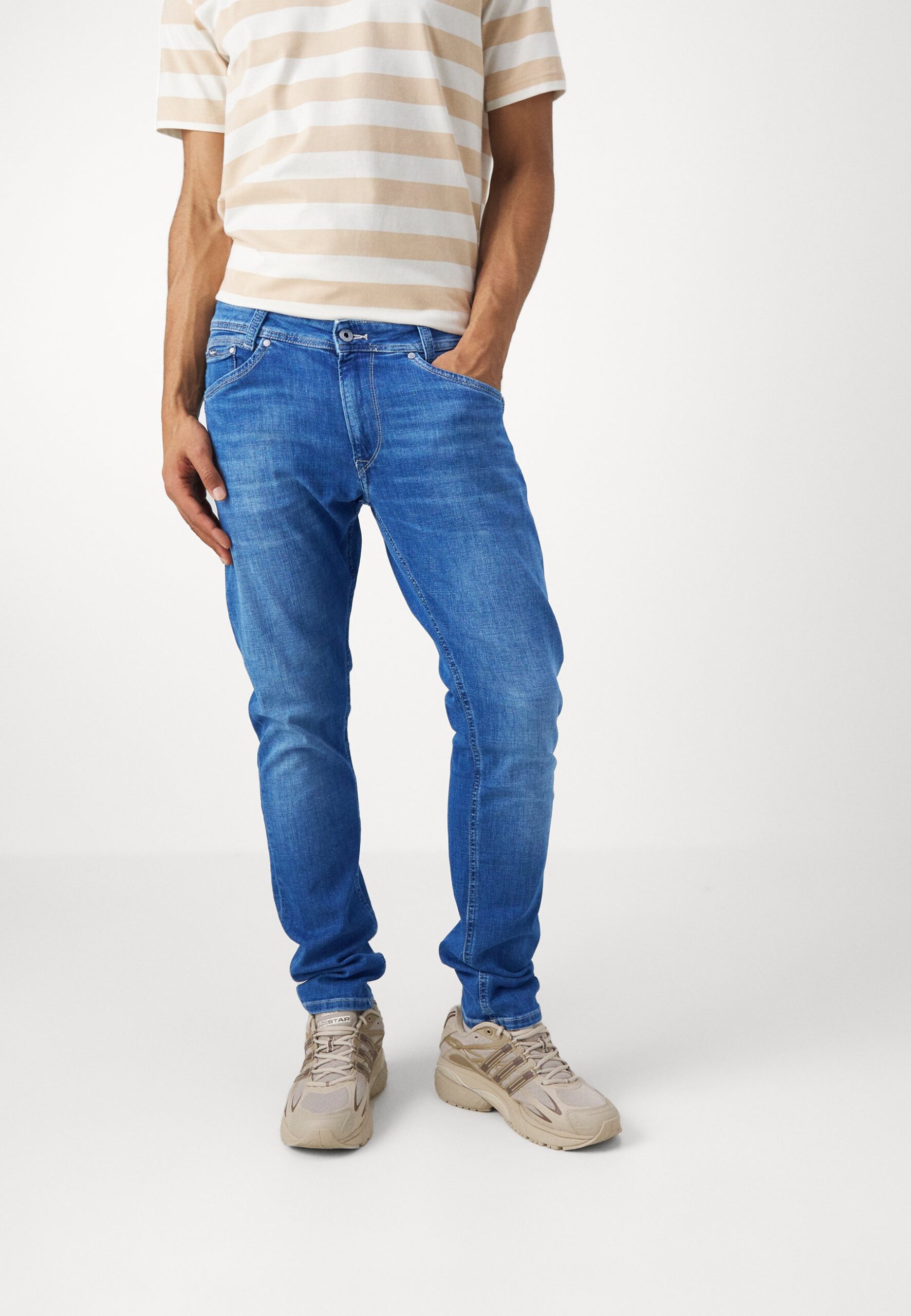 zalando-pepe-jeans-012xxr-1.jpg